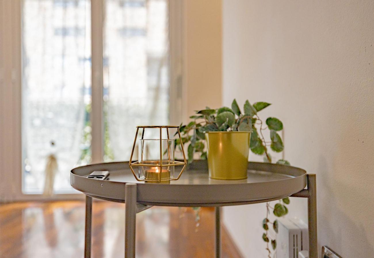 Arcimboldi'S Terrace & Private Parking Appartamento *